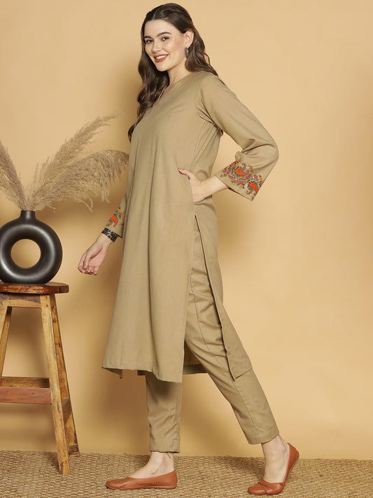 Beige Acrylic LongKurta - Gulzar