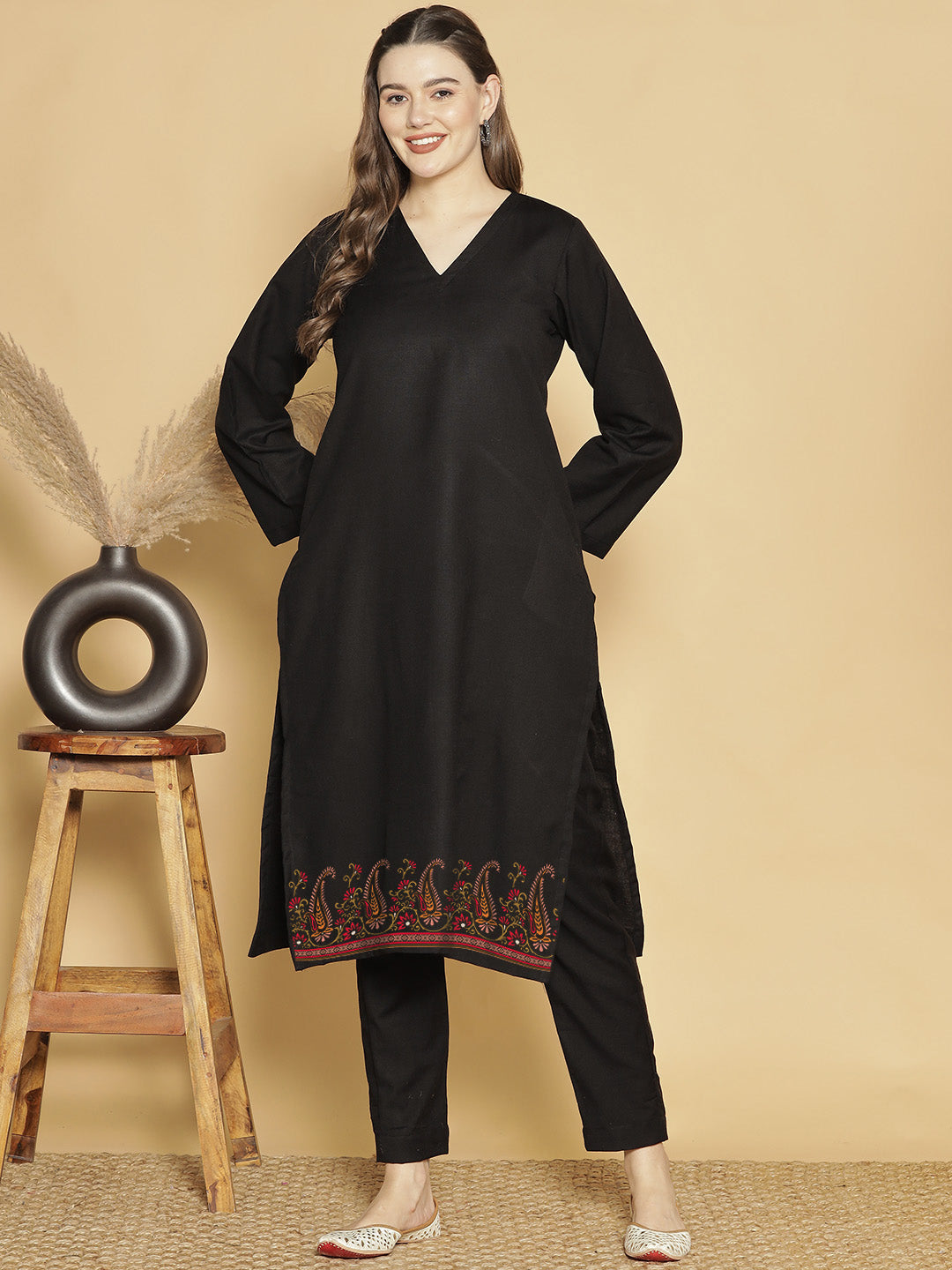 Black Acrylic LongKurta - Baghya