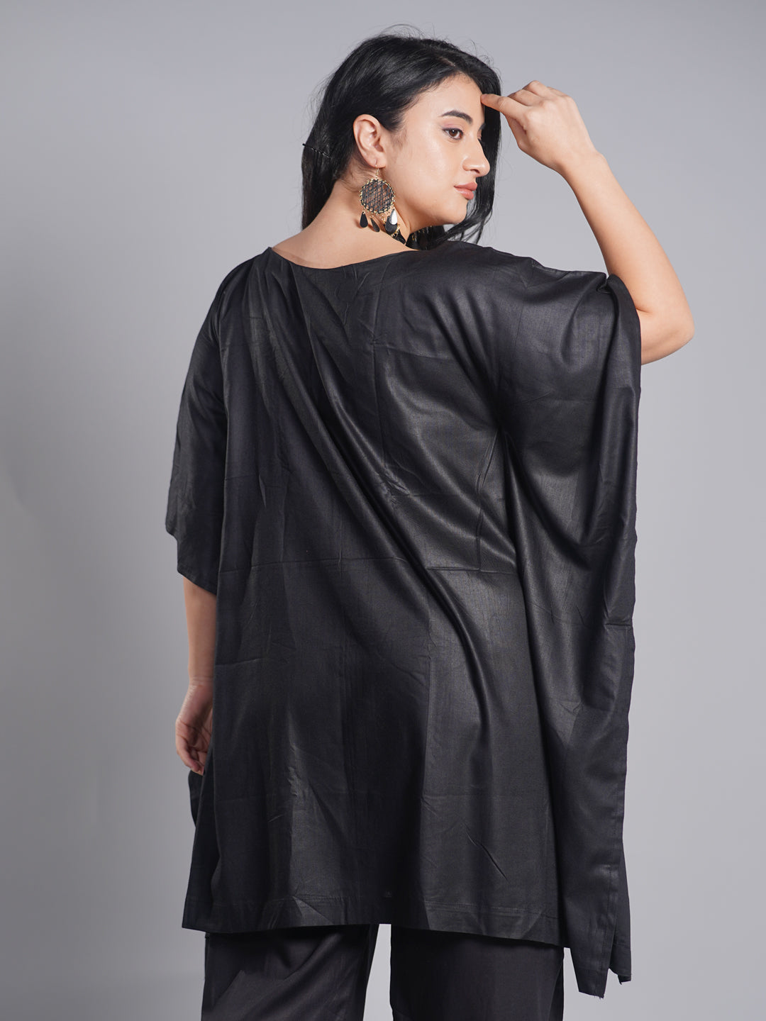 Black Kaftan Kurta - Reaction