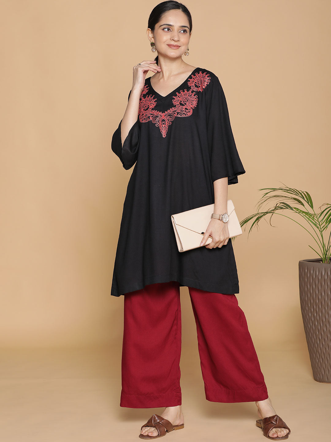 Black Rayon Kurti - Sang