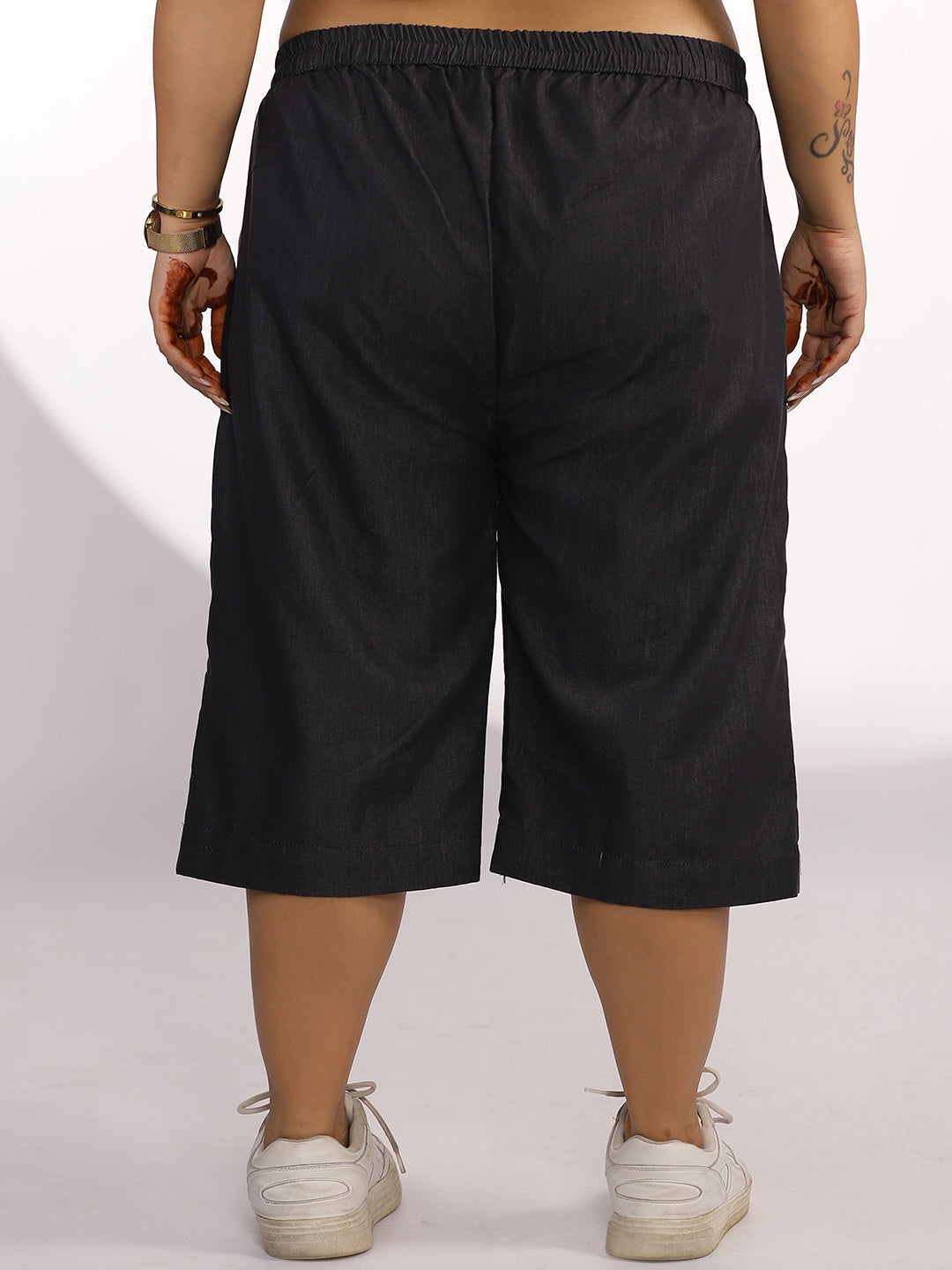 Black denim Jorts