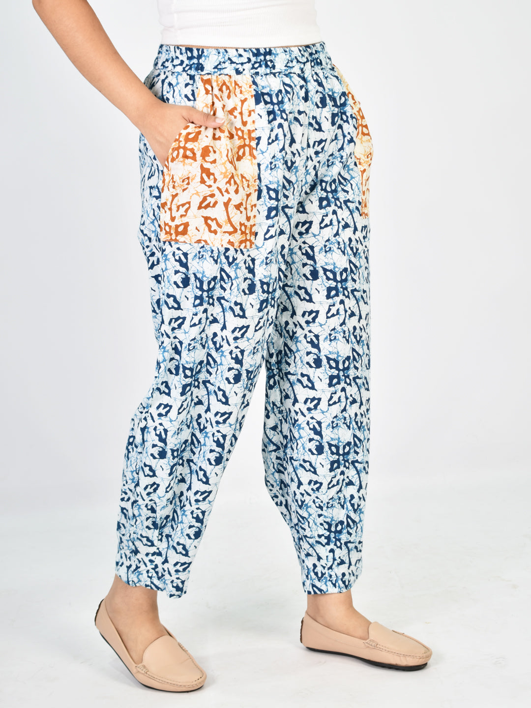 Printed Cotton Mom-Fit Pants - Blue&OrangeMirage