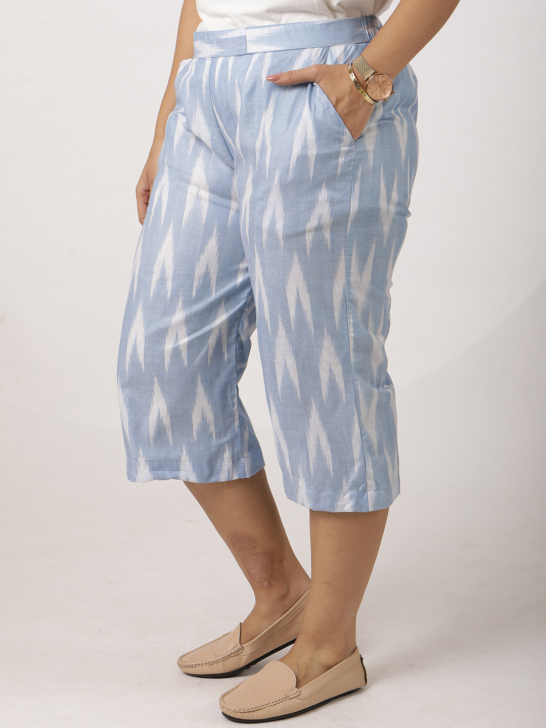 PowderBlue Ikat Knee-Length Shorts
