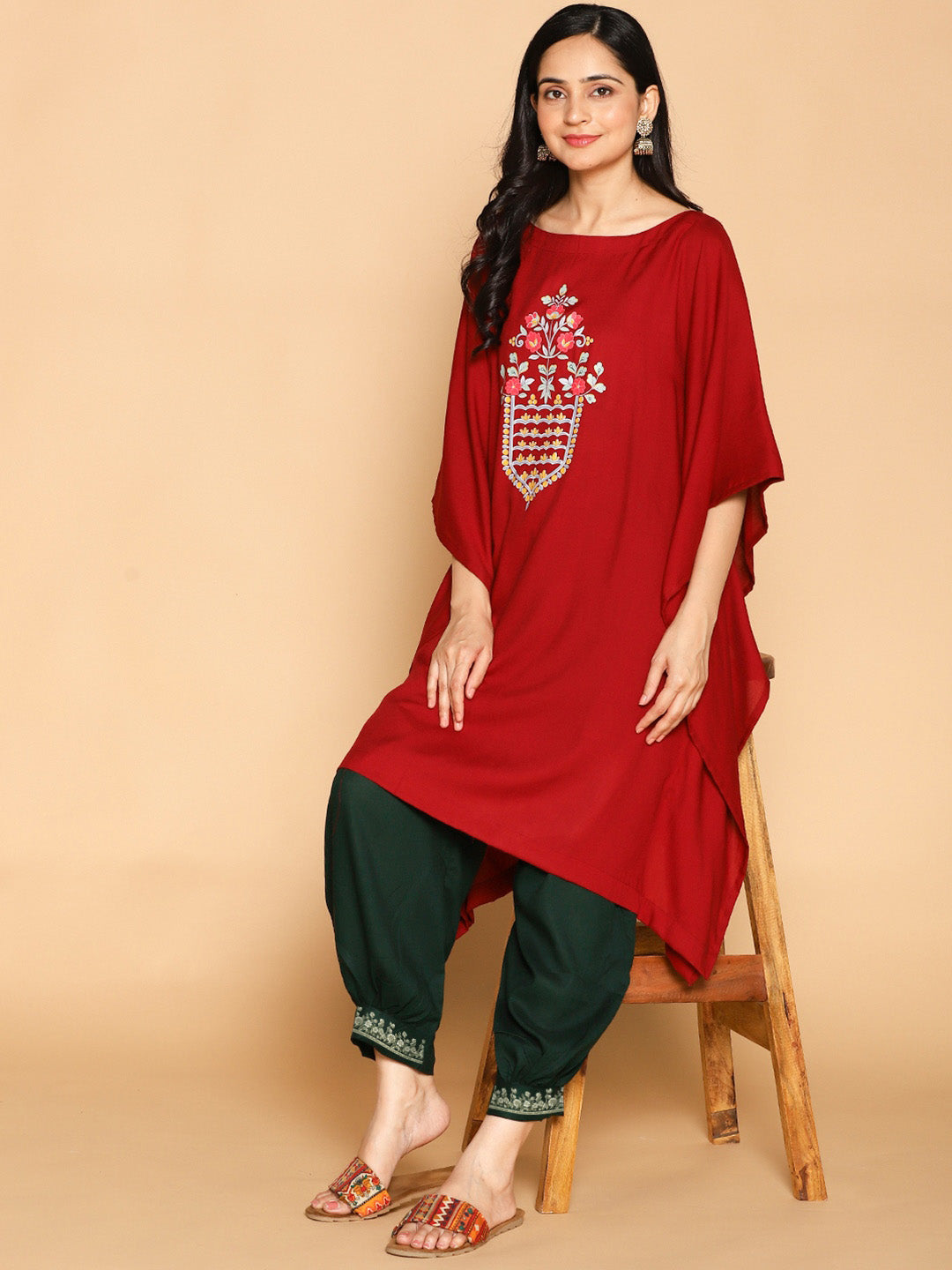 BottleGreen Rayon Afghani Salwar - Blanco