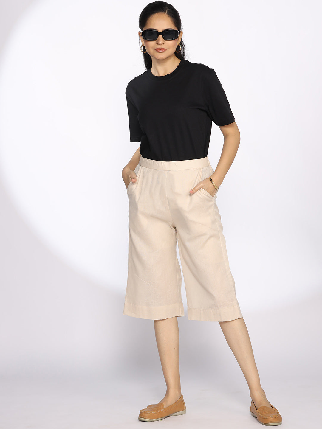 Cream Cotton Knee-Length Shorts