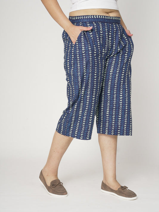 Printed Cotton Knee-Length Shorts - OceanDots