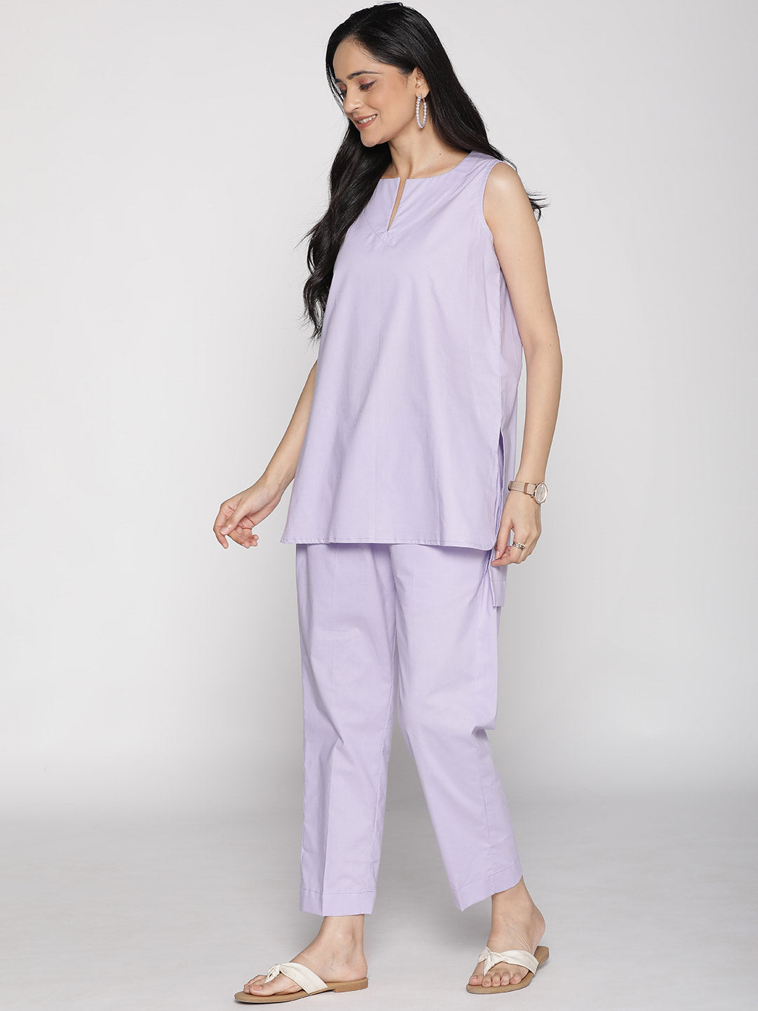 Lavender Poplin SleevelessKurti & Flared Palazzo