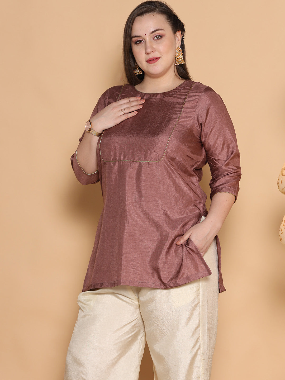 Mauve Silk Embellished Top - Round