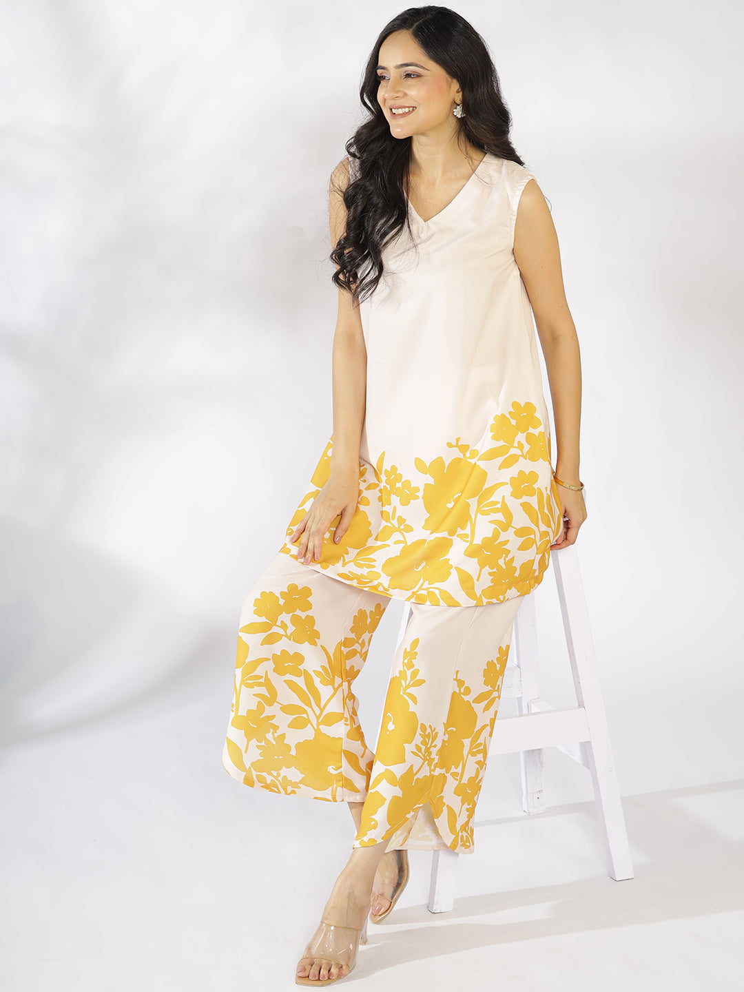Mustard Printed V-Neck Sleeveless Kurti & Curved Palazzos - Amberly