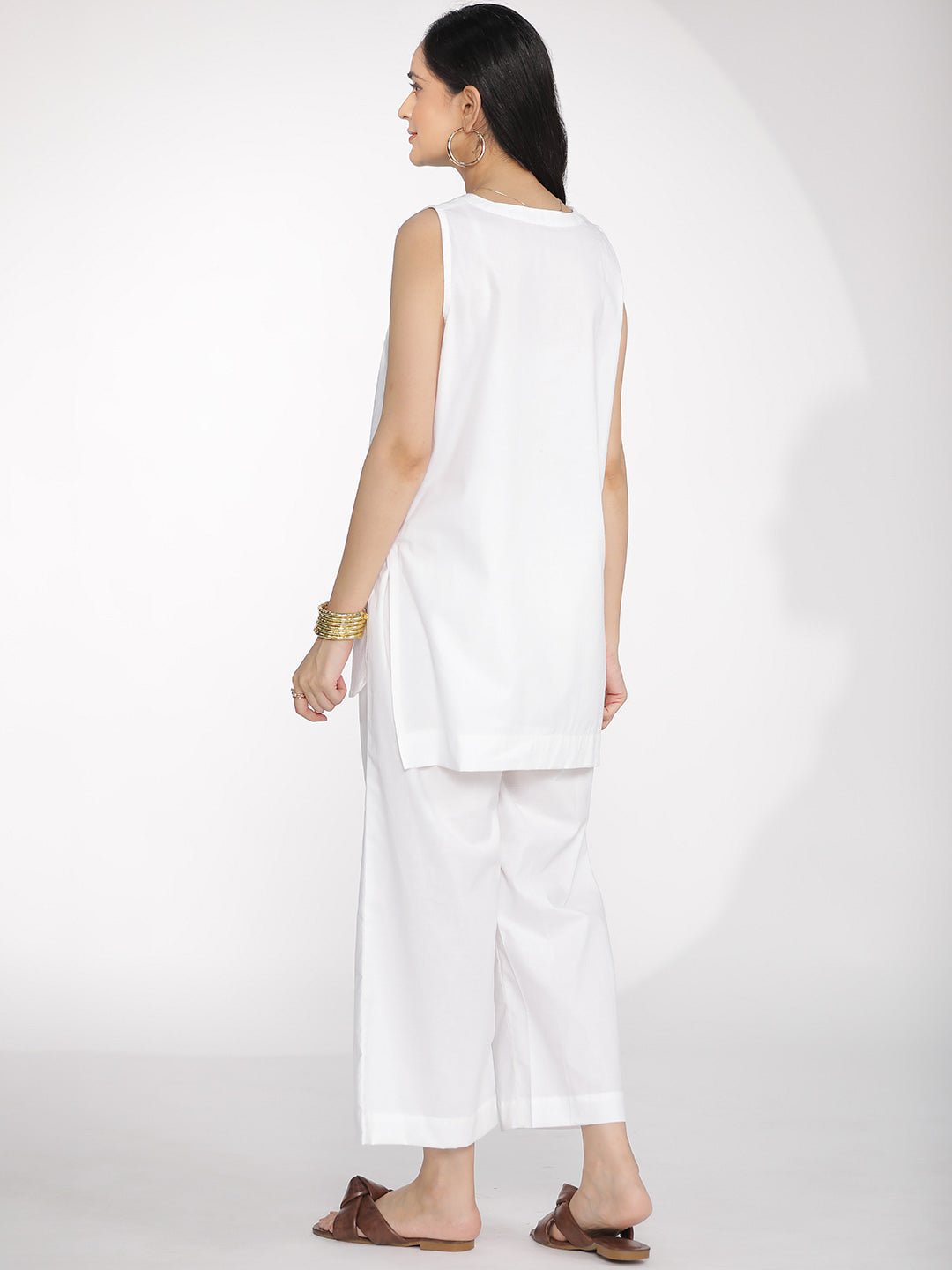 White Poplin SleevelessKurti & Flared Palazzo