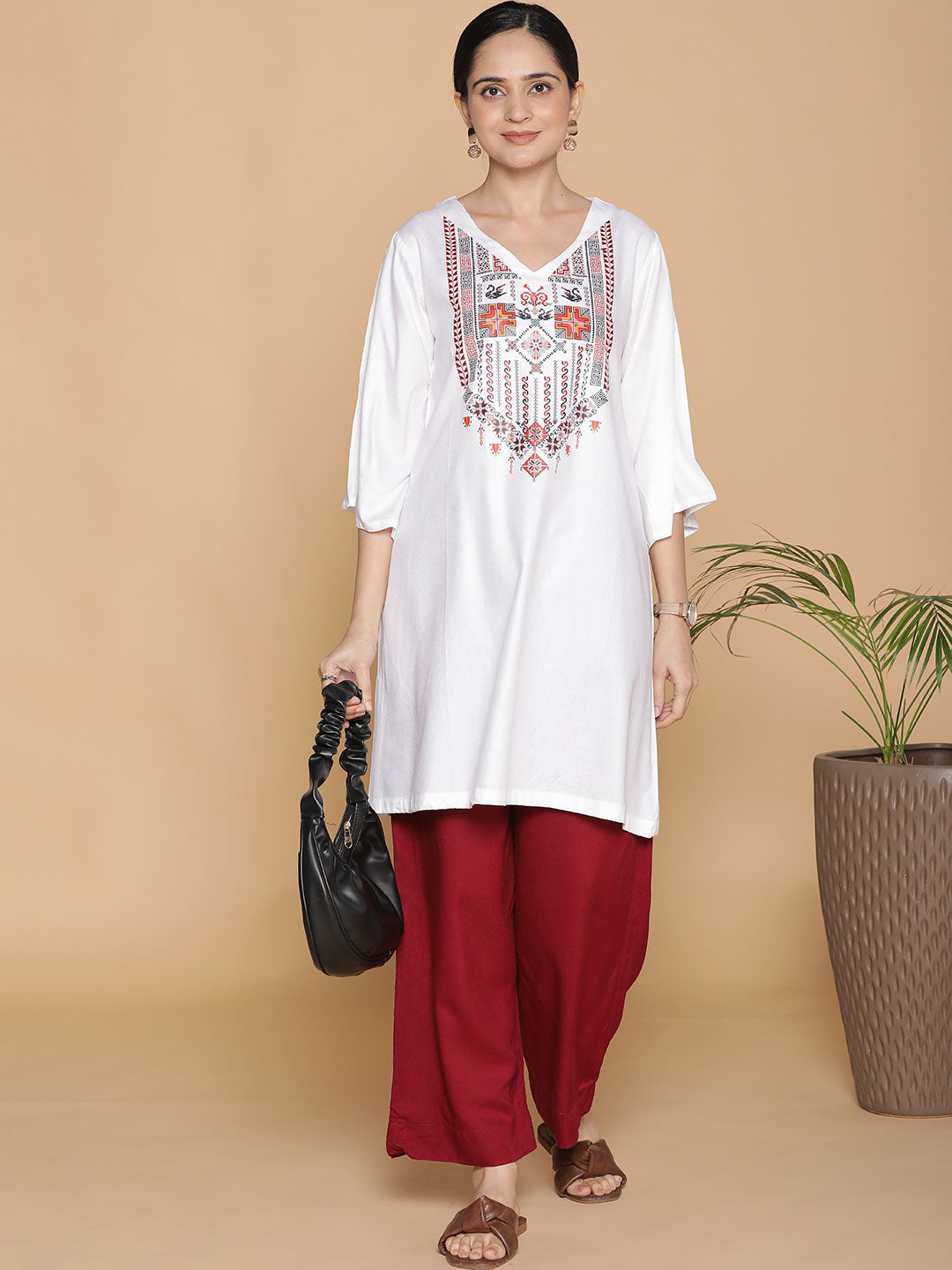 White Rayon Kurti - Kalakriti