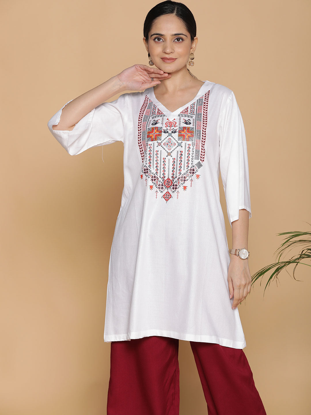 White Rayon Kurti - Kalakriti