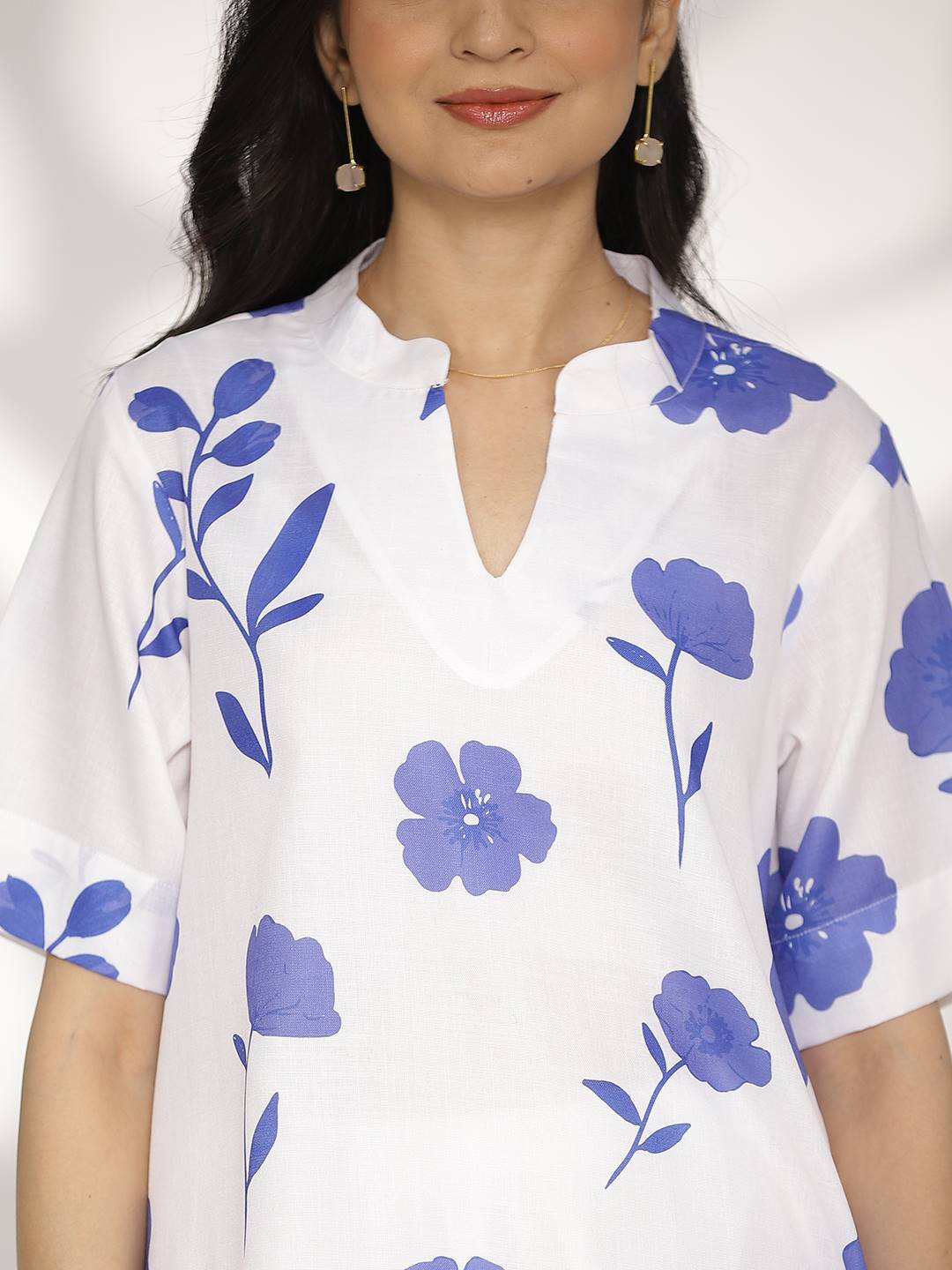 White&Blue FloralCottonSlub HighLowKurti