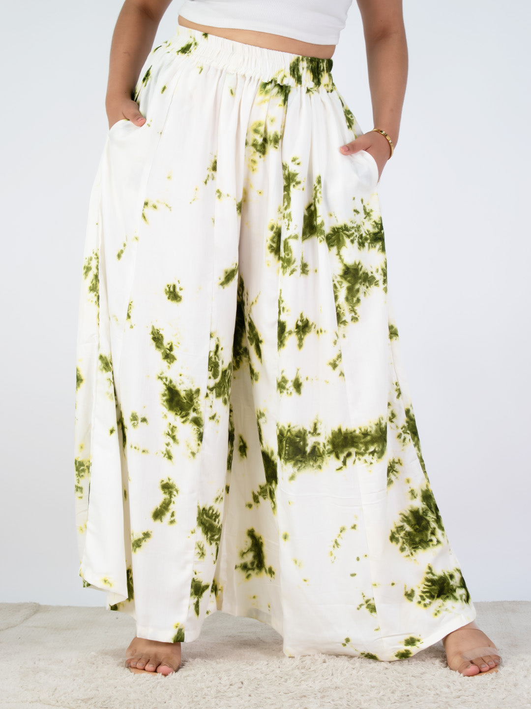 White&Green Rayon Flared Palazzo