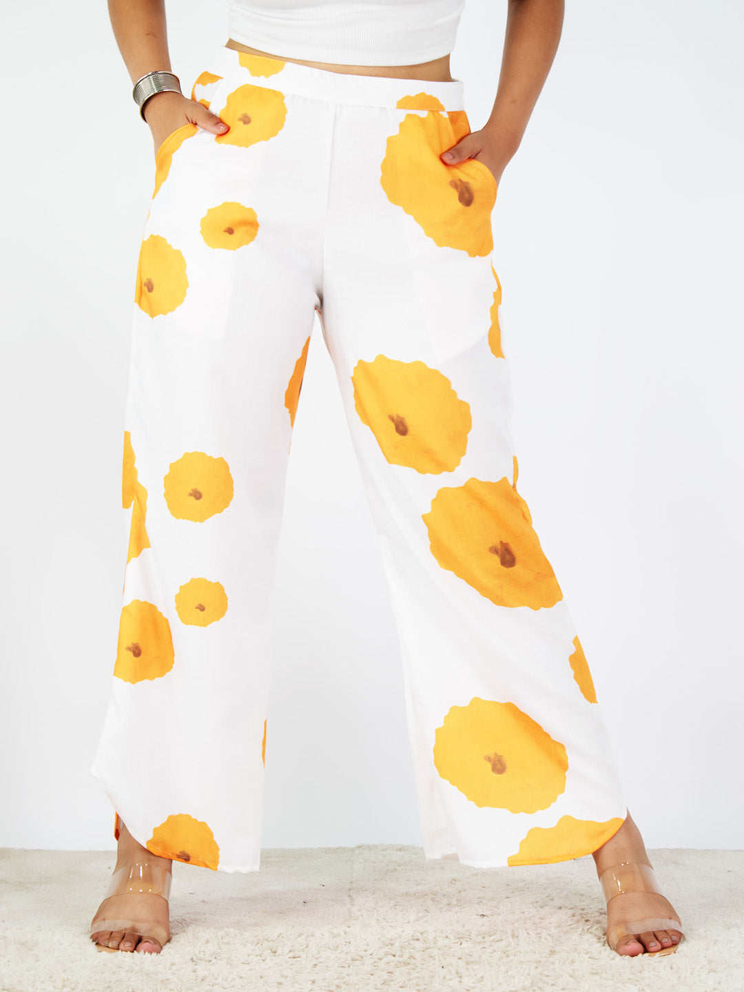 White&Yellow FloralCottonSlub Curved Palazzos
