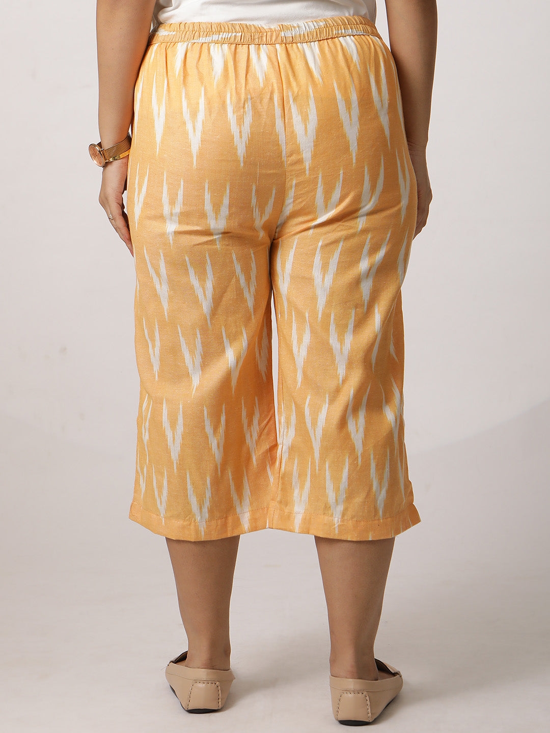 Amber Ikat Knee-Length Shorts